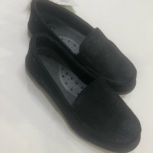 Brand new  Black leather Walu shimmer loafer